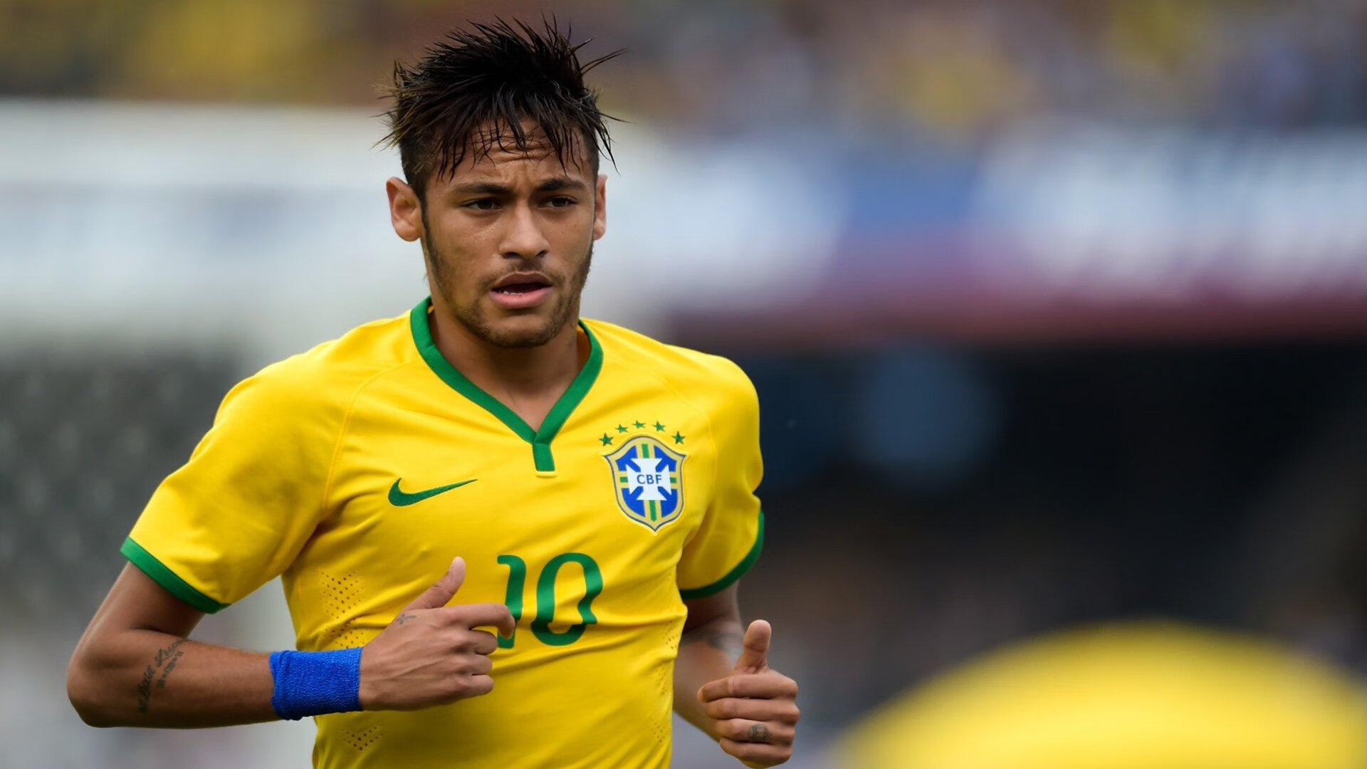 大师级“远射”连续11个比赛，刷新世界纪录！，足球远射大师